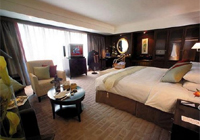 Guest room of the Crowne Plaza Park View Wuzhou Beijing Hotel