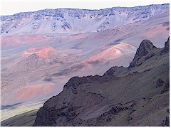 [ inside the haleakala crater - click on the image for an enlargement ]